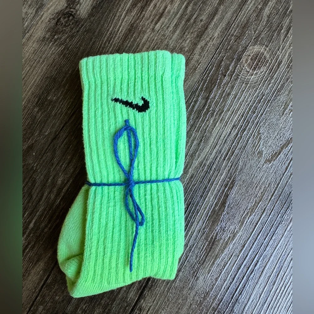 But did you dye, tie dye Nike socks - Picture 4 of 4